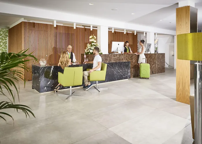 Hotel Flamingo Mate 4*