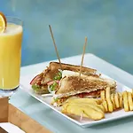Flamingo Mate فندق