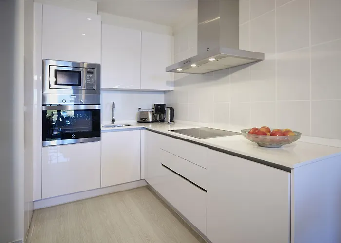 Flamingo Mate Costa Adeje (Tenerife)