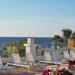 Flamingo Mate Hotel 4*