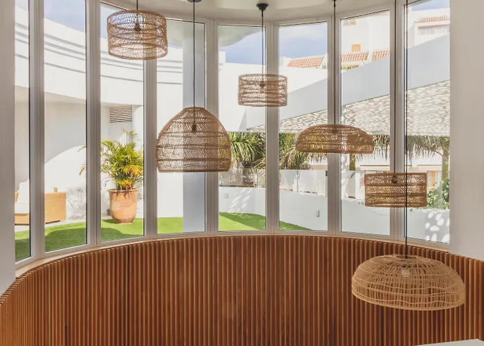 Flamingo Mate Szálloda Costa Adeje (Tenerife)